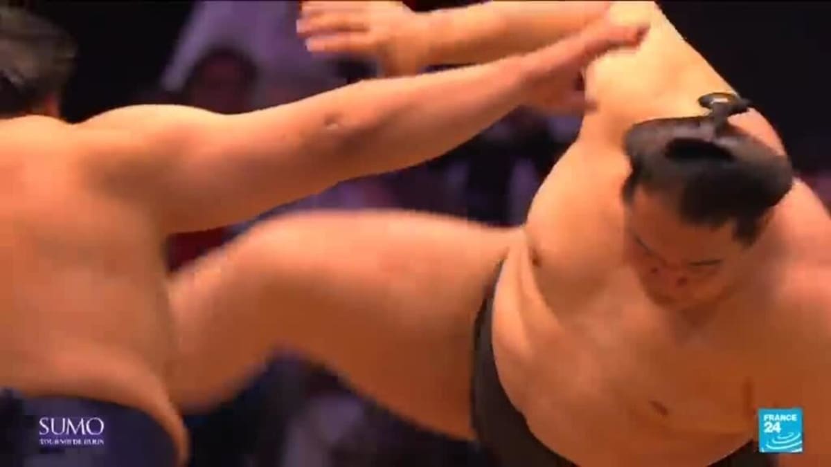 Elite Sumo Wrestlers Return to Paris After 30 Years