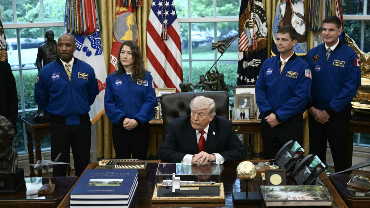 NASA Targets Moon Landing Before 2029, Trump Says
