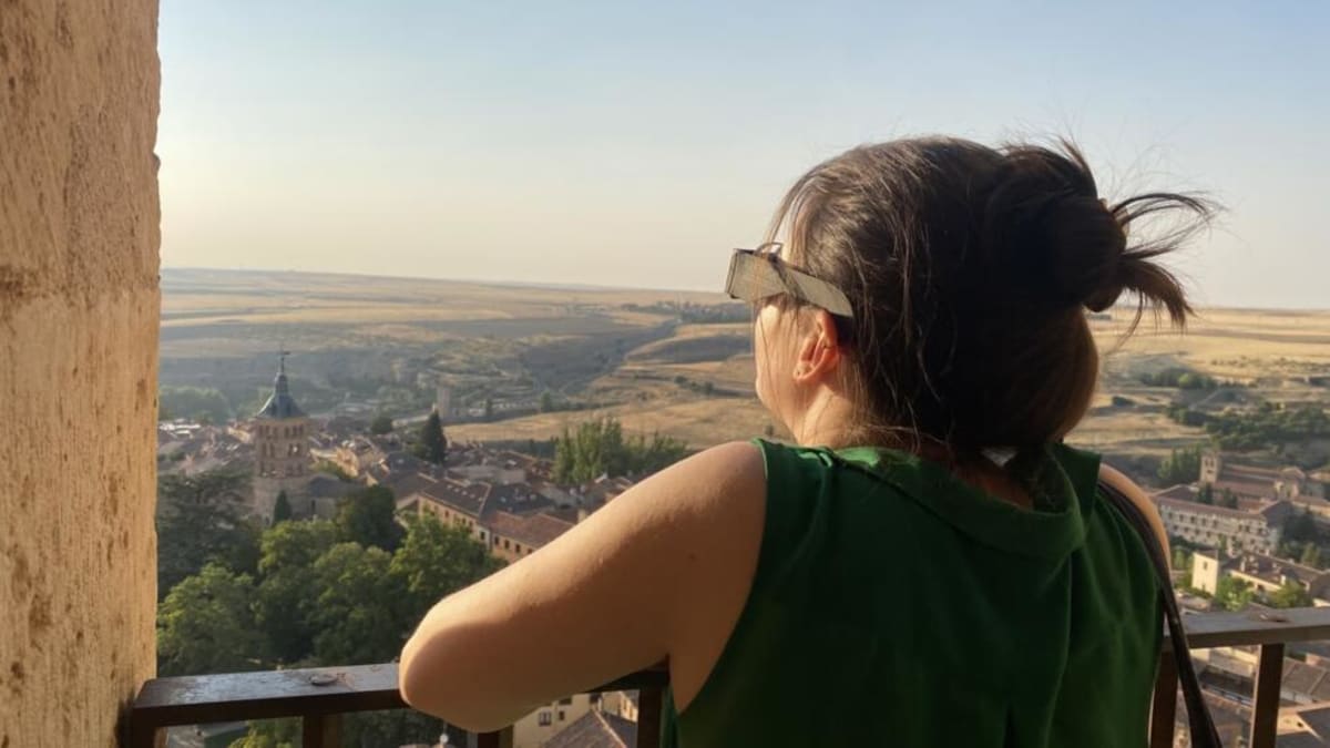 Spain Eclipse: 59 Seconds of Wonder Stops Time in Segovia - Image 4