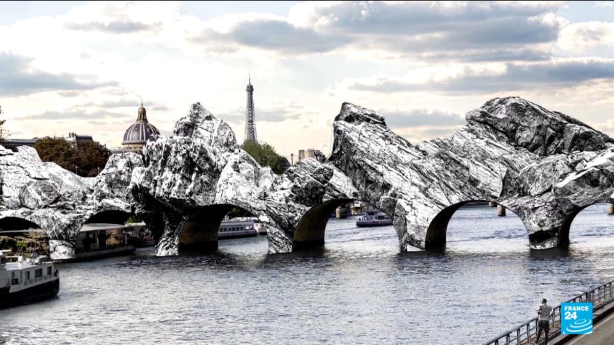 Artist JR Transforms Paris' Pont Neuf Into Immersive Cave