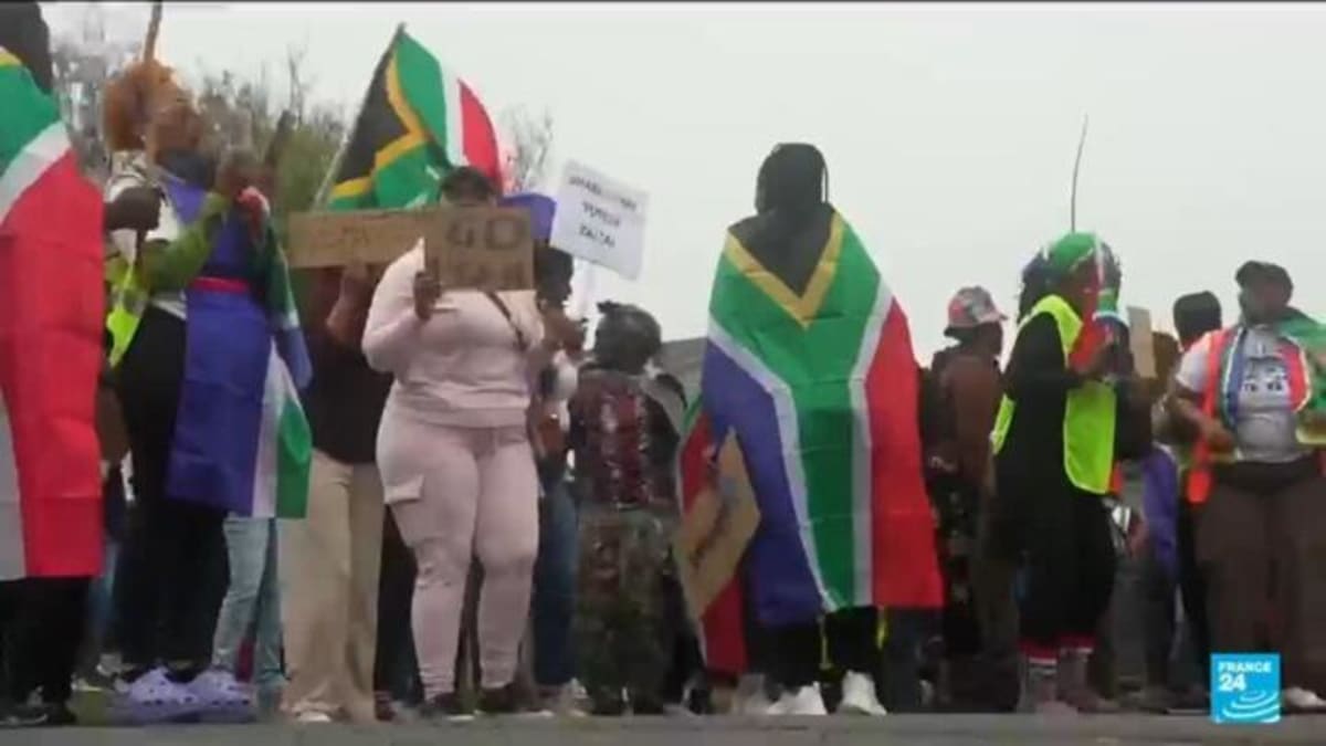Spain Grants Legal Status to Over 1 Million Migrants - Image 3