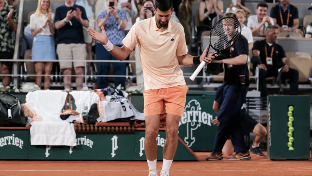 Djokovic, 39, Battles Back to Keep 25th Grand Slam Dream Alive