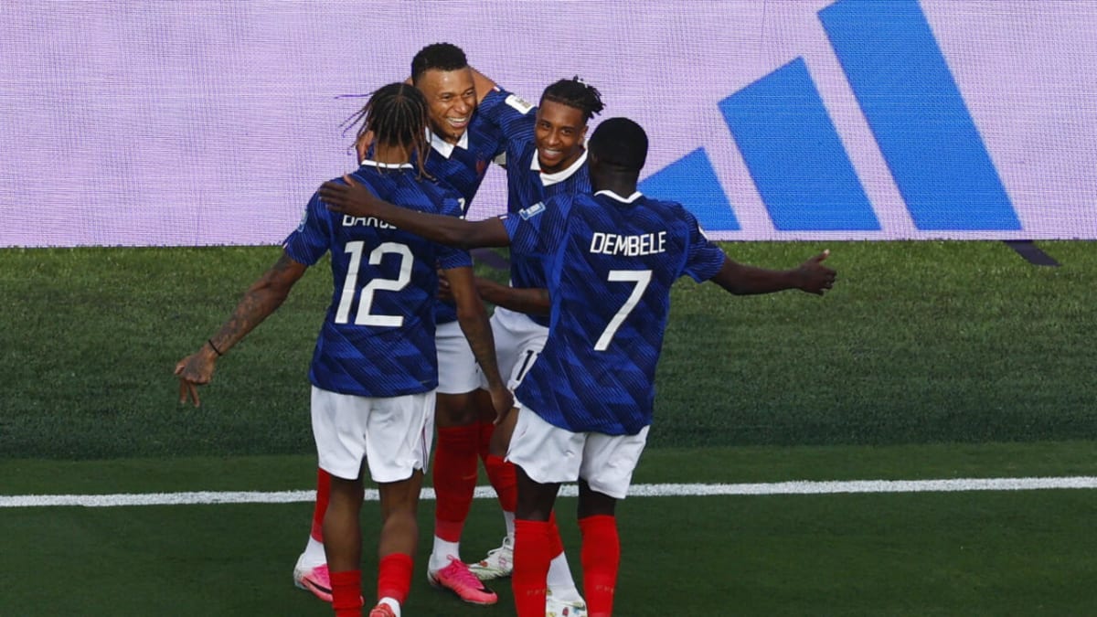 France Dominates Sweden 3-0, Mbappé Shines in World Cup Win