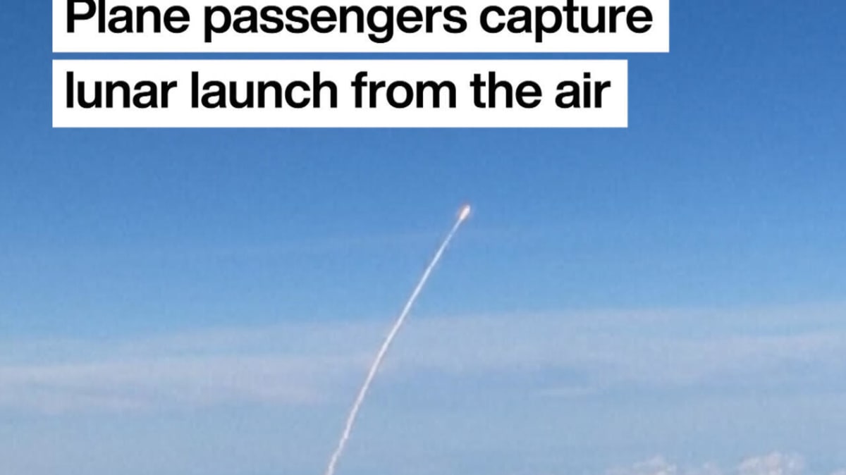 Passengers Capture Artemis II Moon Launch From Plane Windows