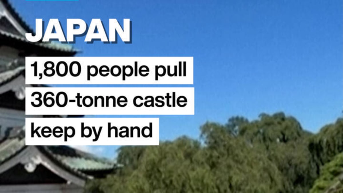 Japan's Human-Sized Fridges Cool Workers During Heatwaves - Image 3