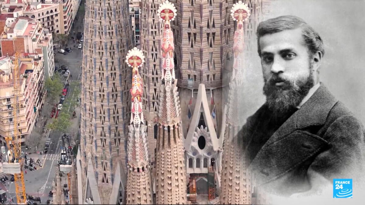 Gaudí's Sagrada Família Continues 100 Years After His Death - Image 2