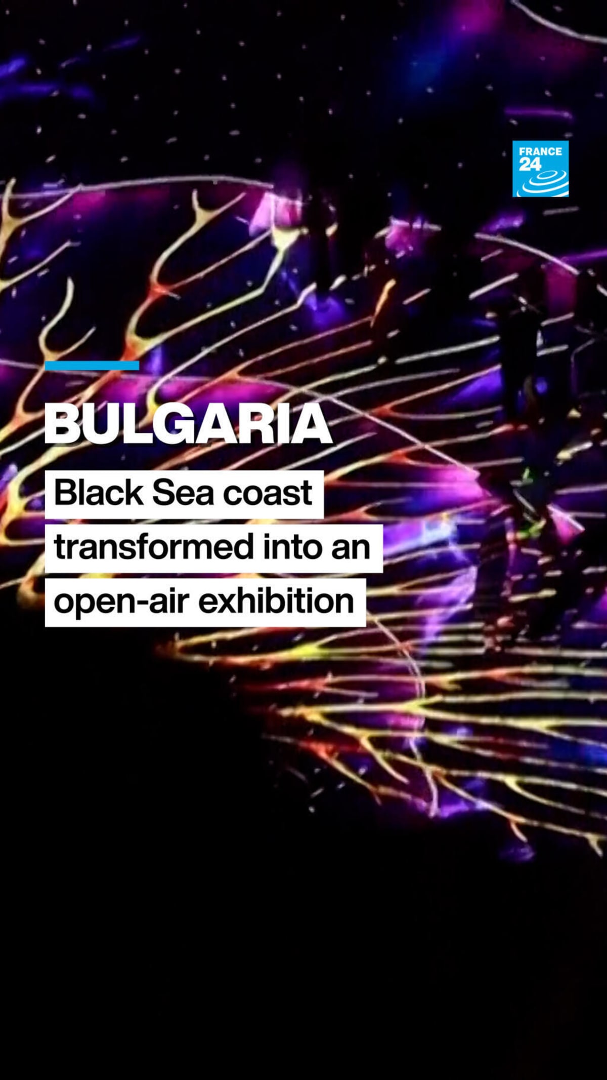 Bulgaria's Coast Transforms Into Open-Air Light Gallery - Image 2
