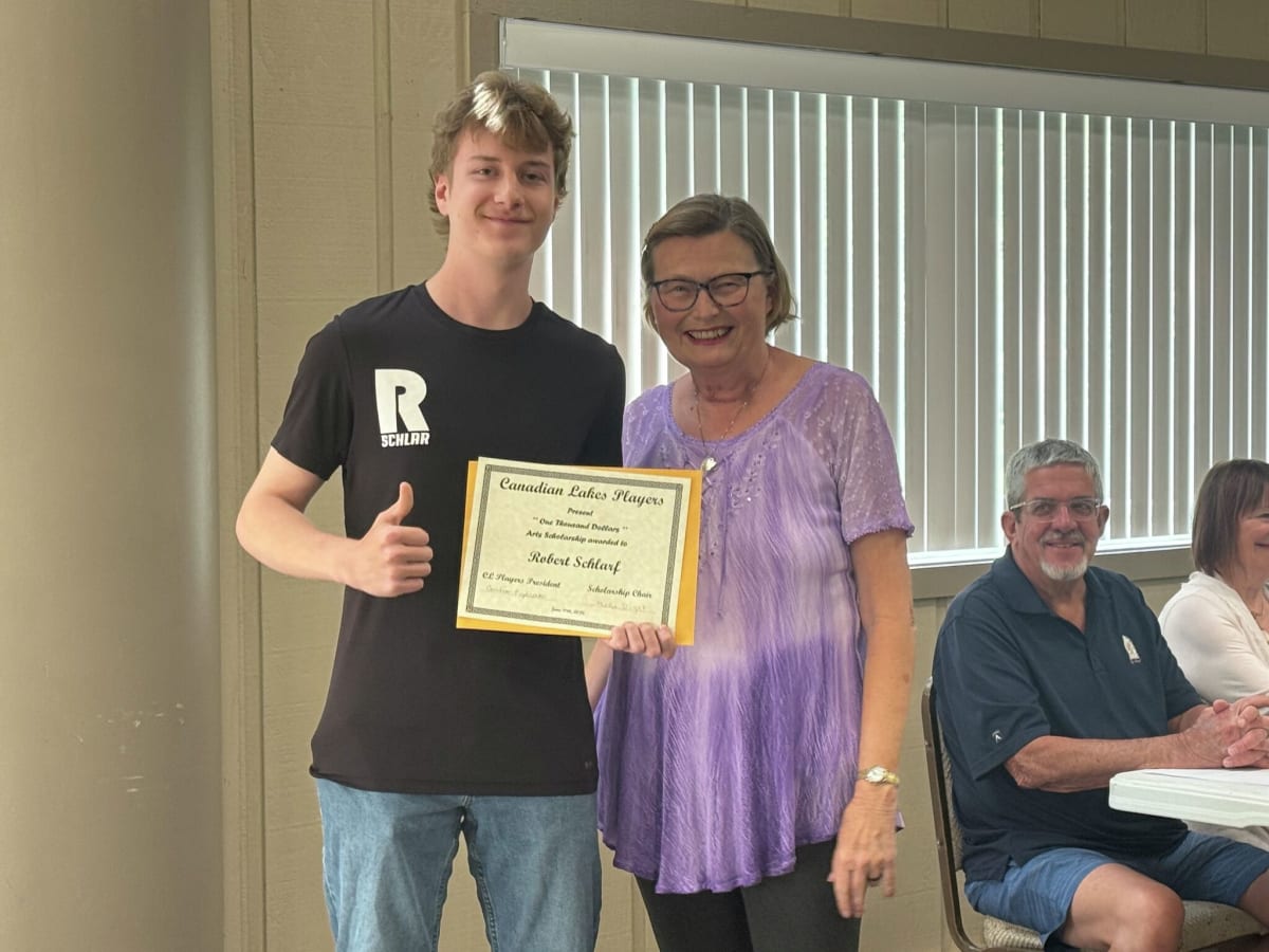 Two Students Beat Odds to Win Arts Scholarships