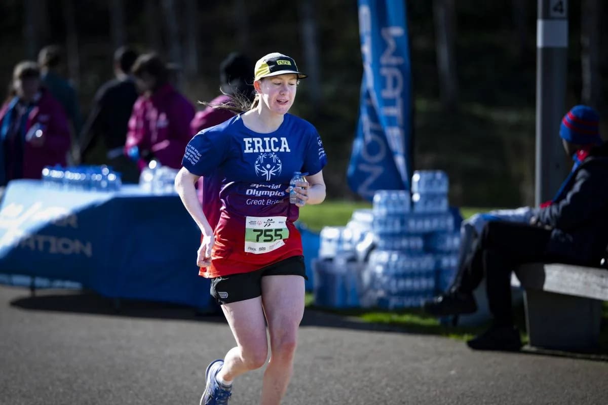 Runner, 26, Eyes Two Marathon World Records in London - Image 2
