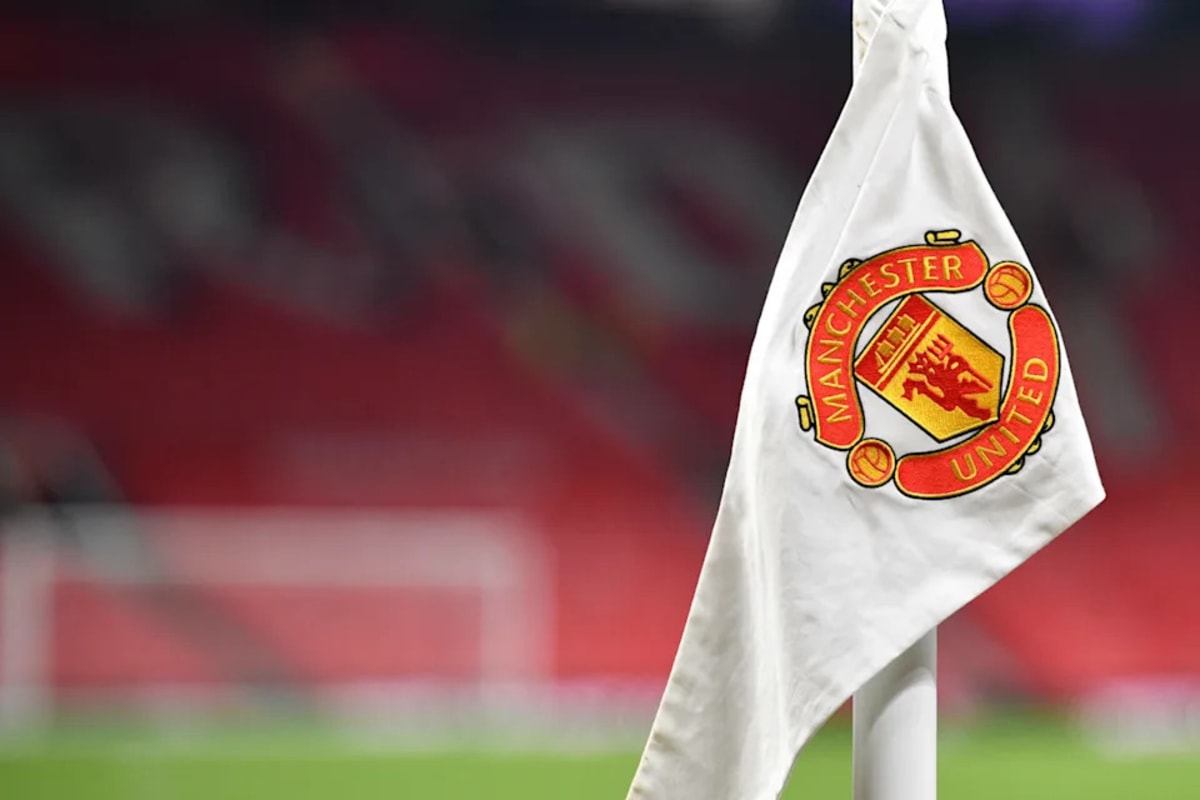 Man United Fans Plan Tribute for Rival Liverpool Player - Image 4