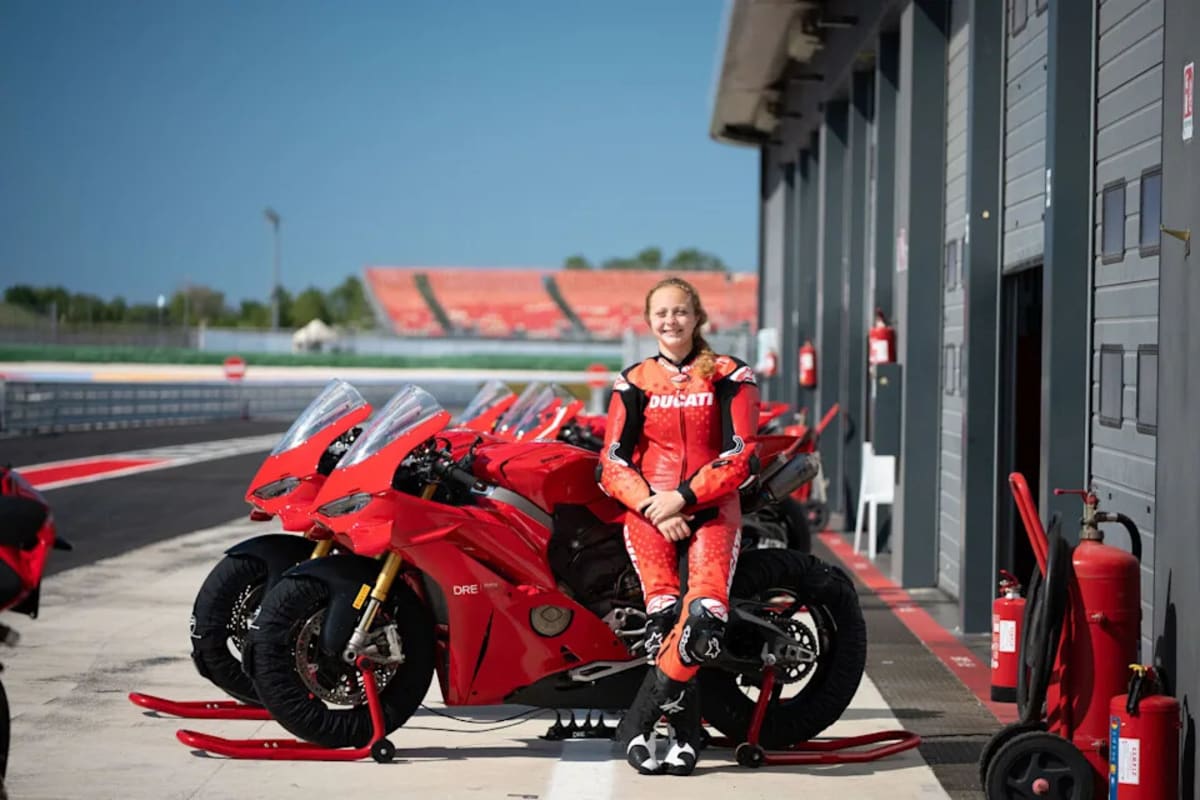 Kayla Yaakov First Woman to Ride Ducati MotoGP Bike - Image 4