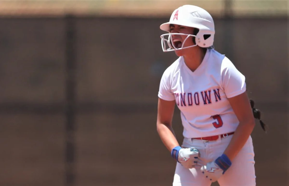 Sundown Softball Returns to State Championship - Image 2