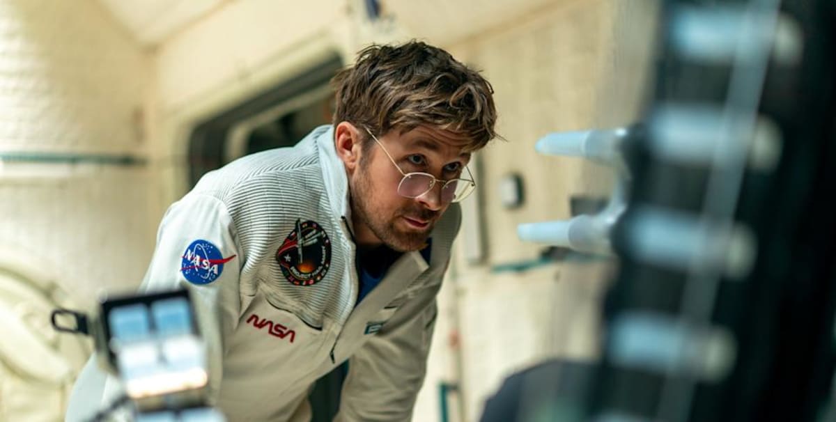 Ryan Gosling's New Sci-Fi Film Shows Hope for Humanity - Image 3