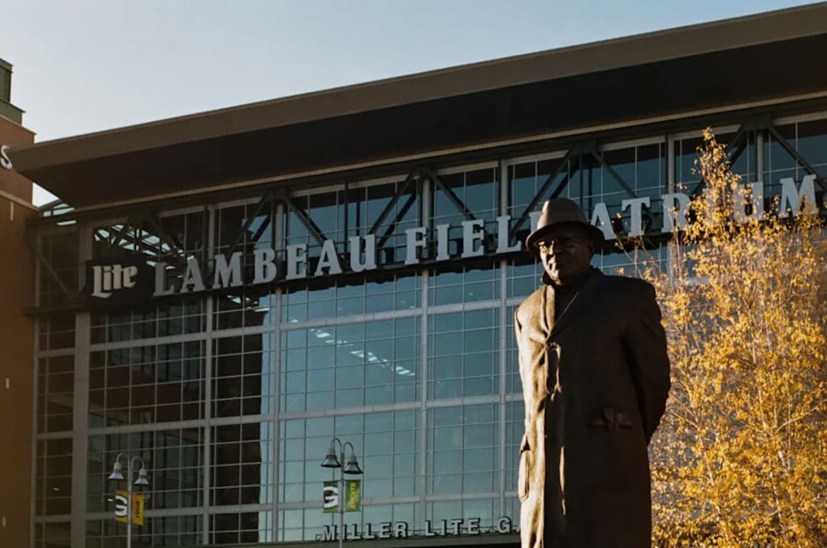 Senator Introduces Bill to End Sports Blackouts - Image 4