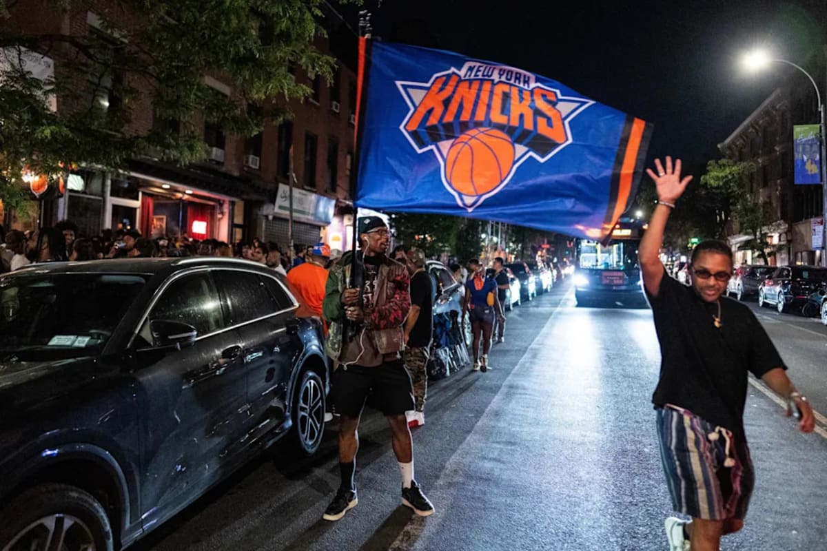Knicks Finals Run Brings Fans Together in Houses of Worship - Image 3
