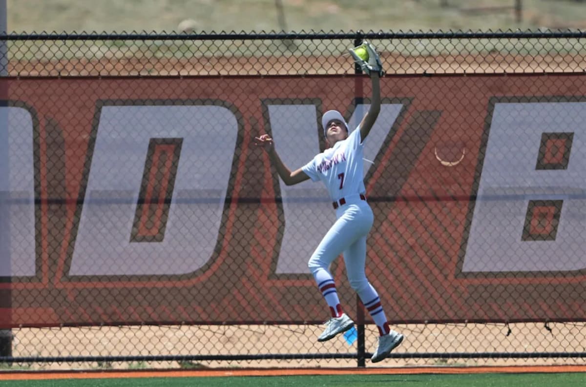 Sundown Softball Returns to State Championship - Image 3
