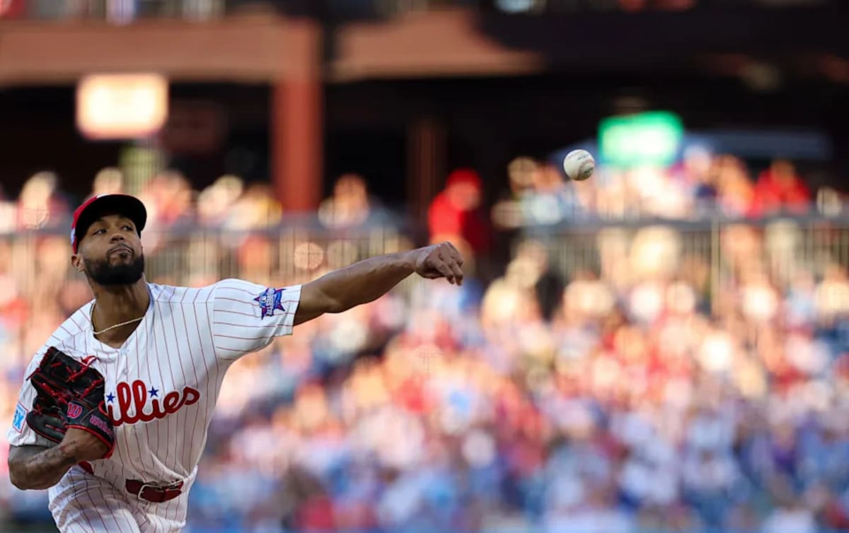 Phillies' Sanchez Breaks 91-Year Record for Left-Handers - Image 4