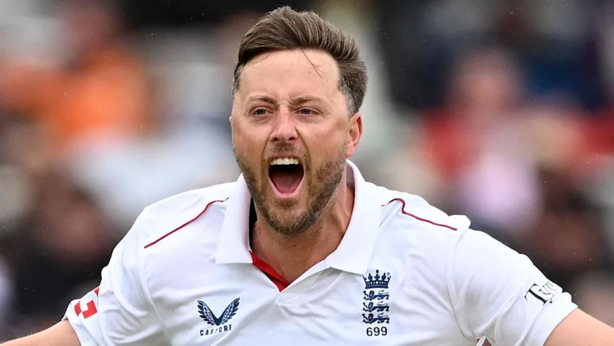 Bowler Returns After 2 Years Out, Takes 7 Wickets at Lord's - Image 4