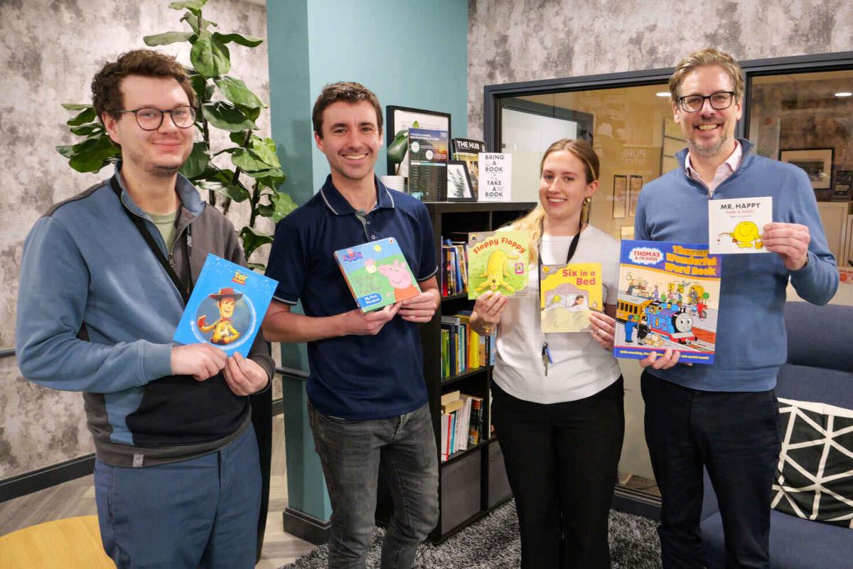 Oxford Campaign Delivers 1,000 Books to Kids Who Struggle