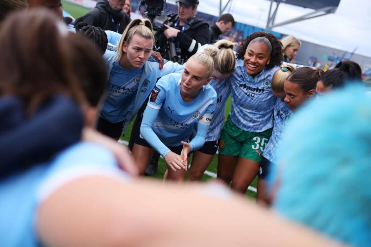 Manchester City Women Win First League Title in 10 Years