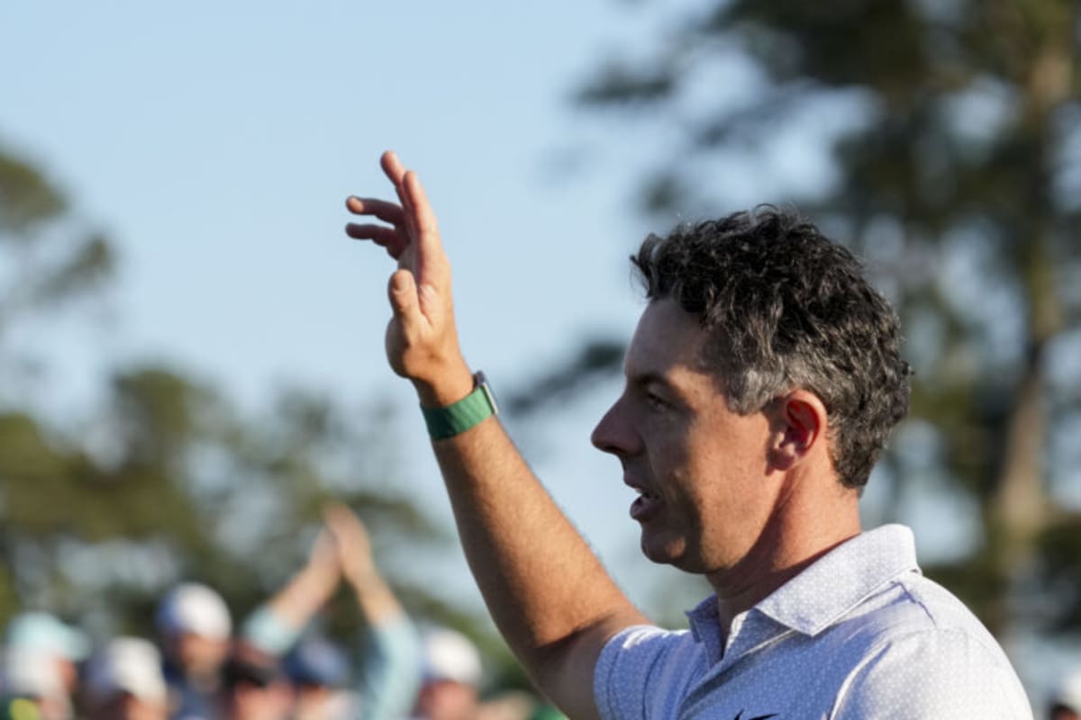 Rory McIlroy Sets Masters Record with Historic 6-Shot Lead