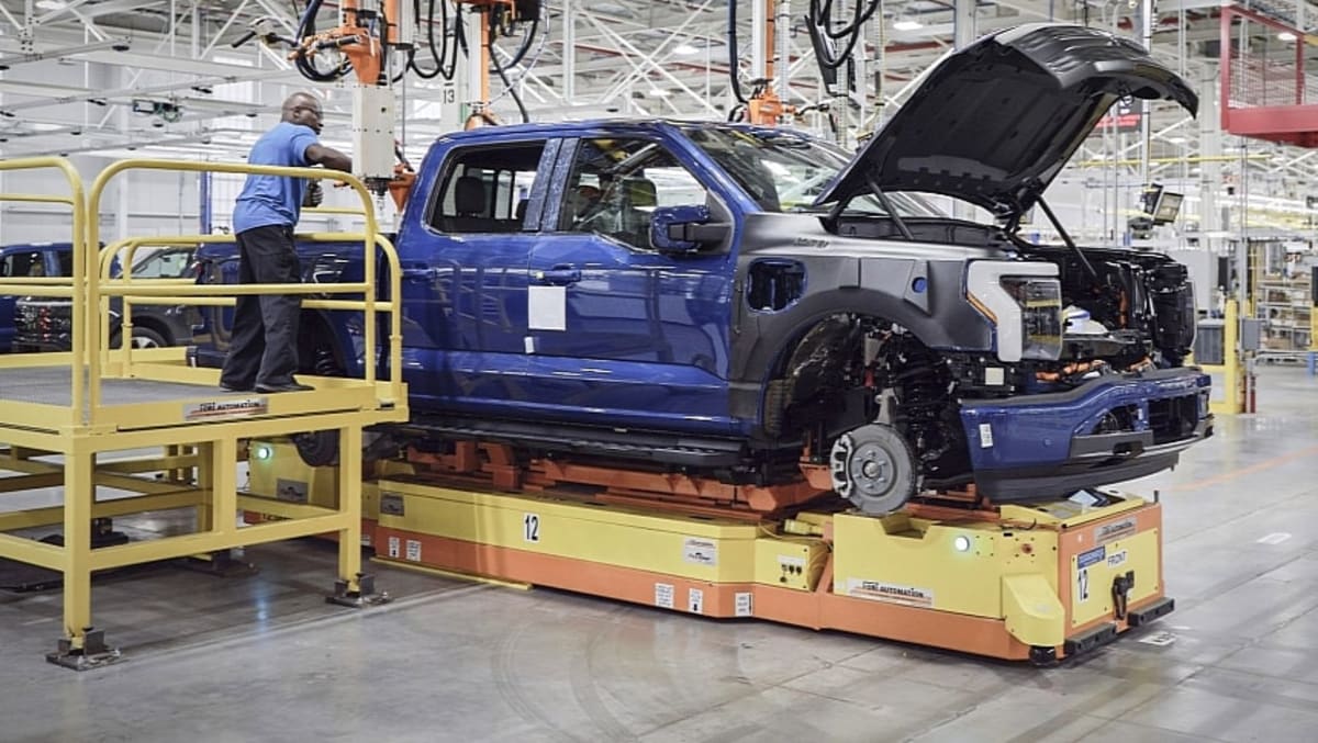 Ford's $30,000 Electric Truck Hits Detroit Roads in 2027 - Image 3