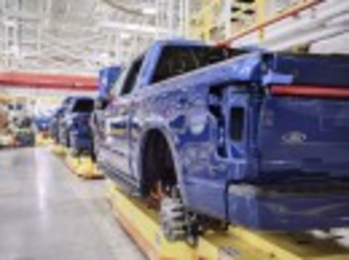 Ford's $30,000 Electric Truck Hits Detroit Roads in 2027 - Image 4