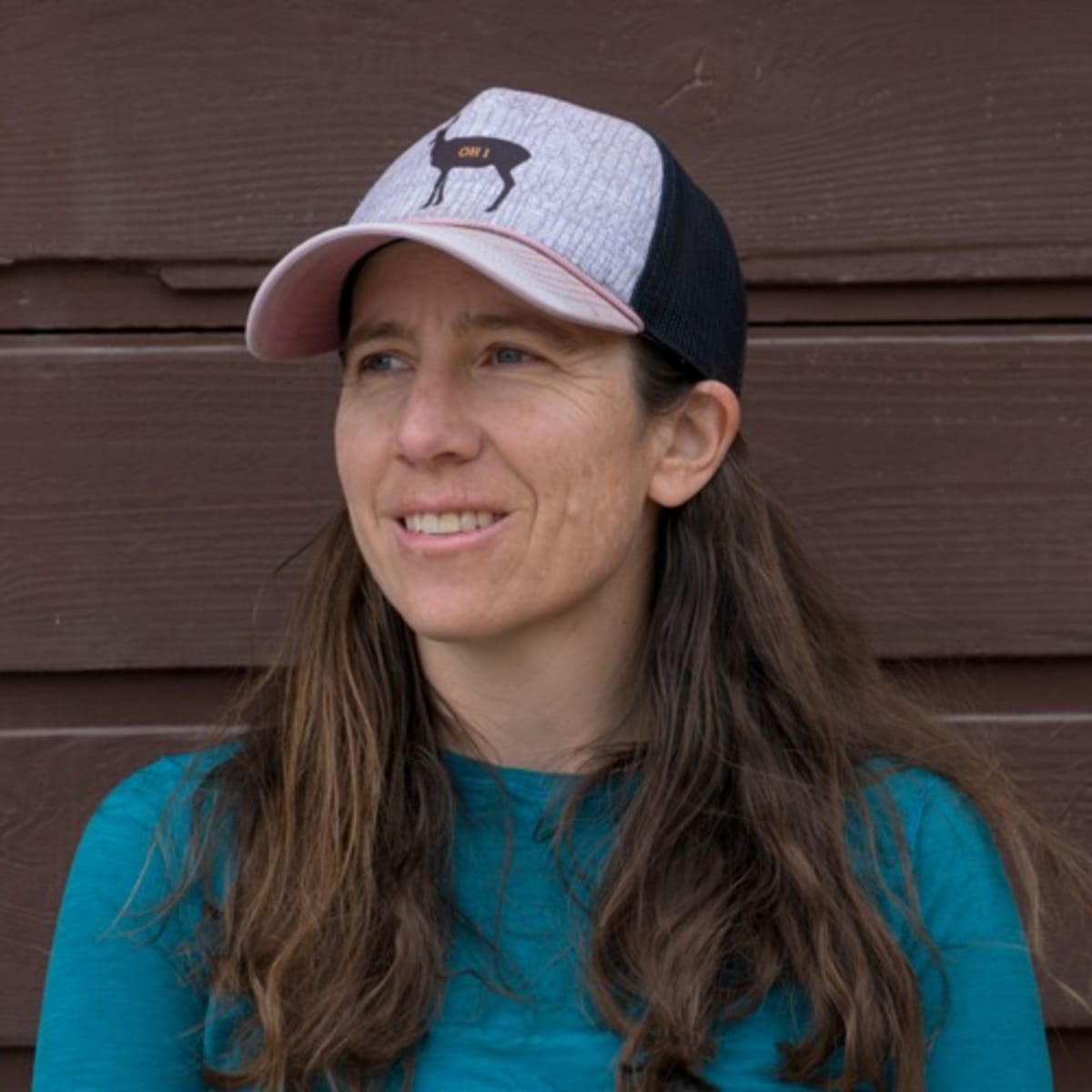 New Mom Shatters Women's 6-Hour Running World Record - Image 3