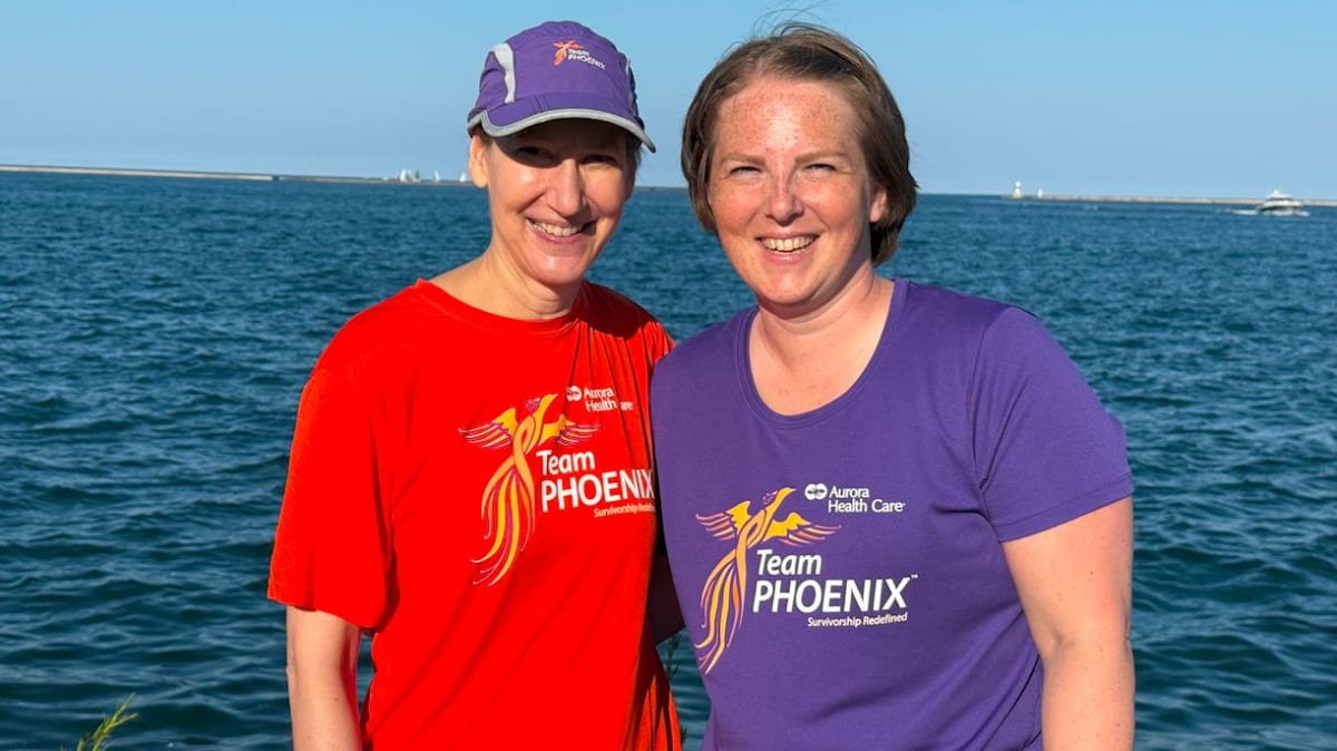Cancer survivors training together for sprint triathlon in Milwaukee Team Phoenix program