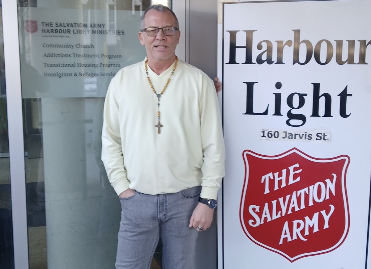 Man Rebuilds Life After 20 Years With Salvation Army