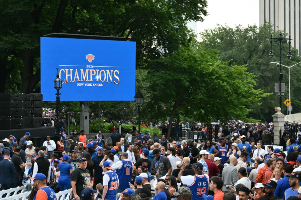 Knicks Win First Title in 53 Years, Celebrate with NYC - Image 5
