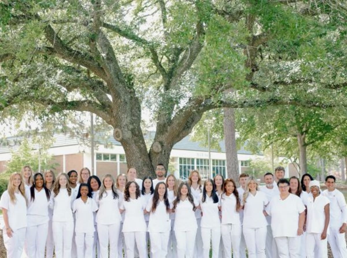 O'Neal School Awards $160K+ in Scholarships to 12 Students - Image 3