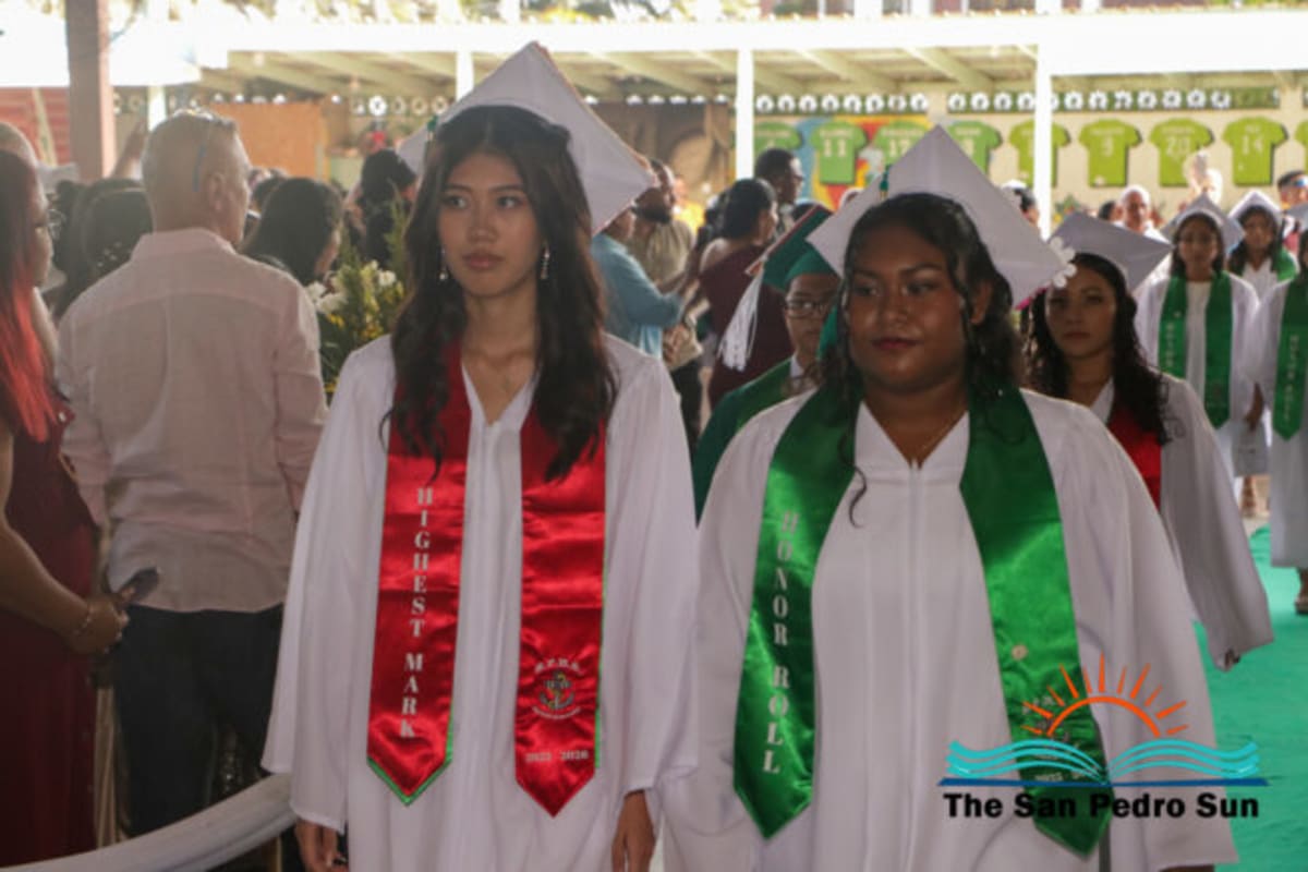 San Pedro High Celebrates 50 Years with Record 153 Graduates - Image 4