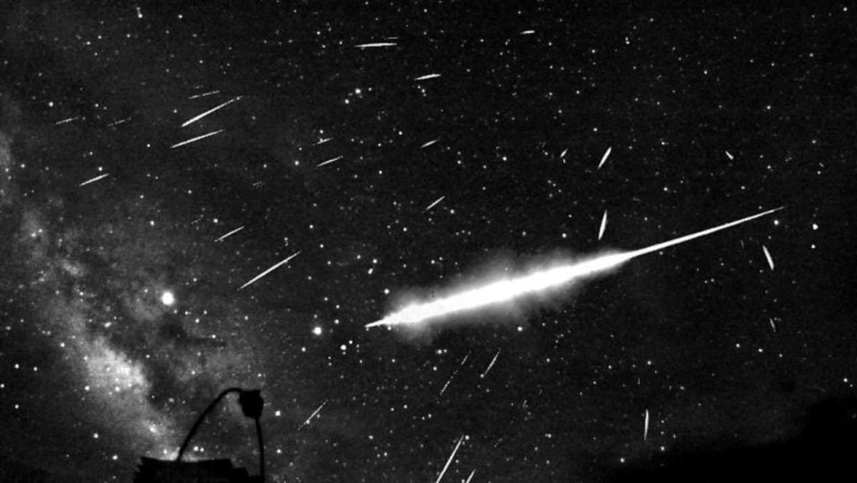 Scientists Find New Meteor Shower From Crumbling Asteroid - Image 2