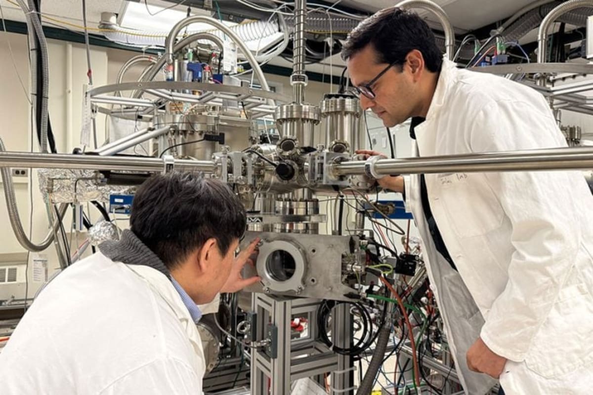Scientists Control Metal Atoms to Speed Up Electronics - Image 3