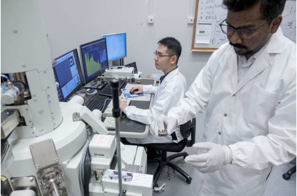 Singapore Team Shrinks X-Ray Tech Using Graphite Flakes - Image 4