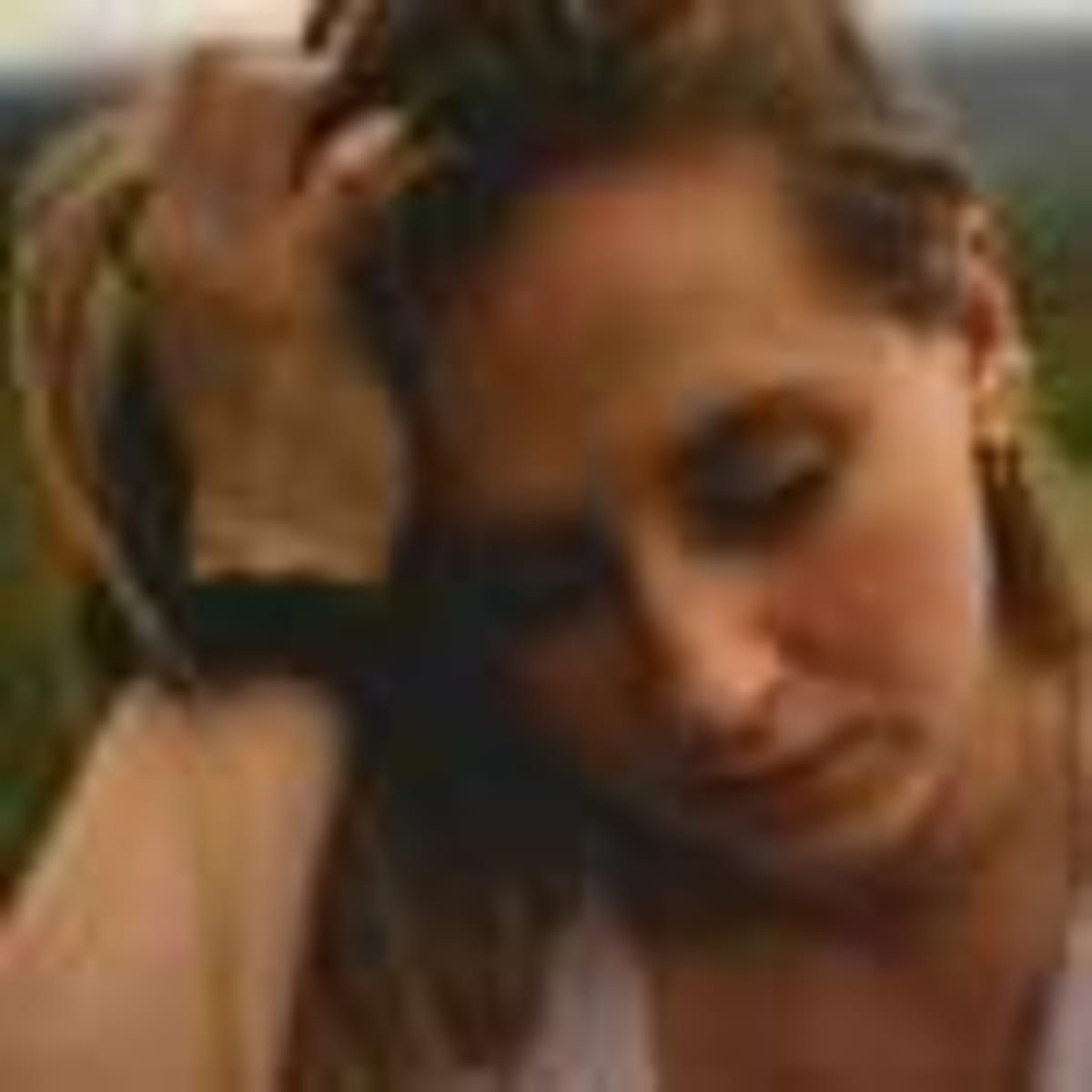 Joan Riggs' Shaky Hands Steady After New Brain Treatment - Image 4