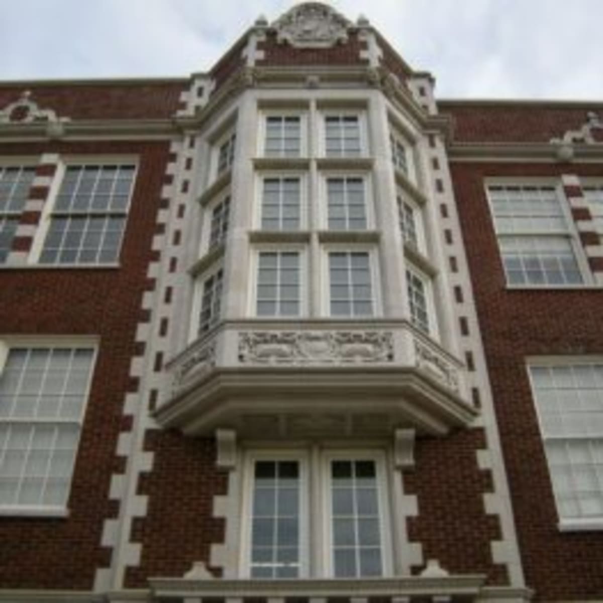 Seattle Volunteers Transform 2 Schools Before Opening Day - Image 5