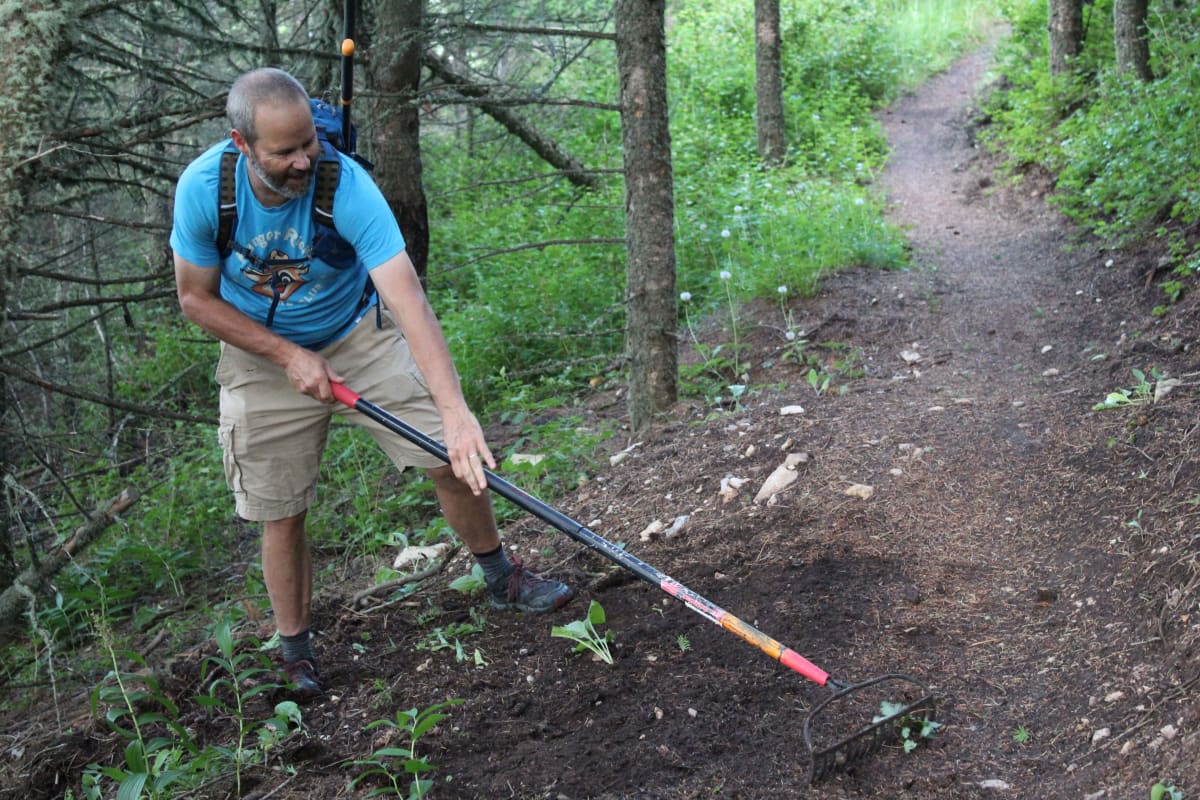 Sheridan Trail Volunteers Get Snacks, Rides, Community - Image 2