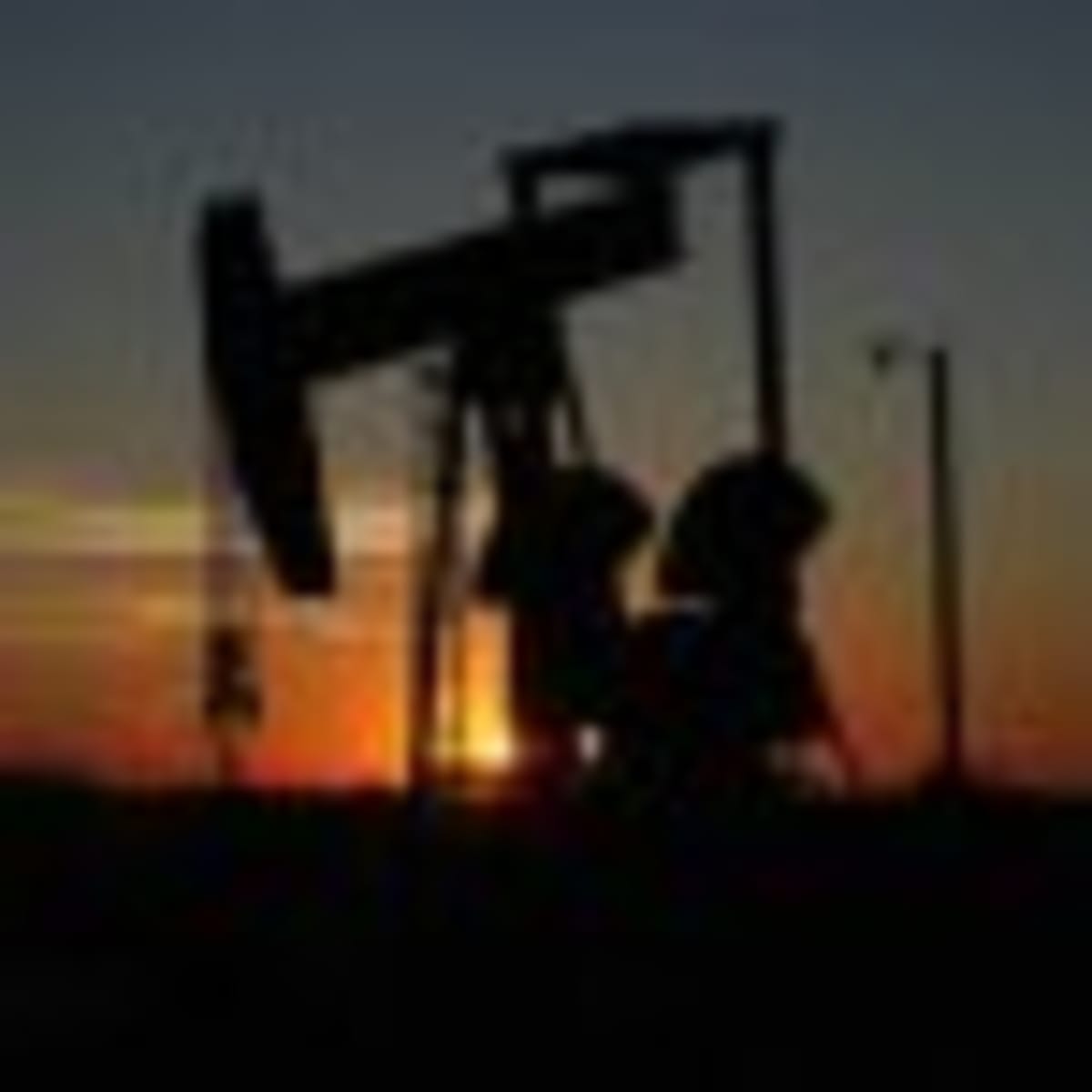Oil price chart showing downward trend as diplomatic peace talks advance between nations