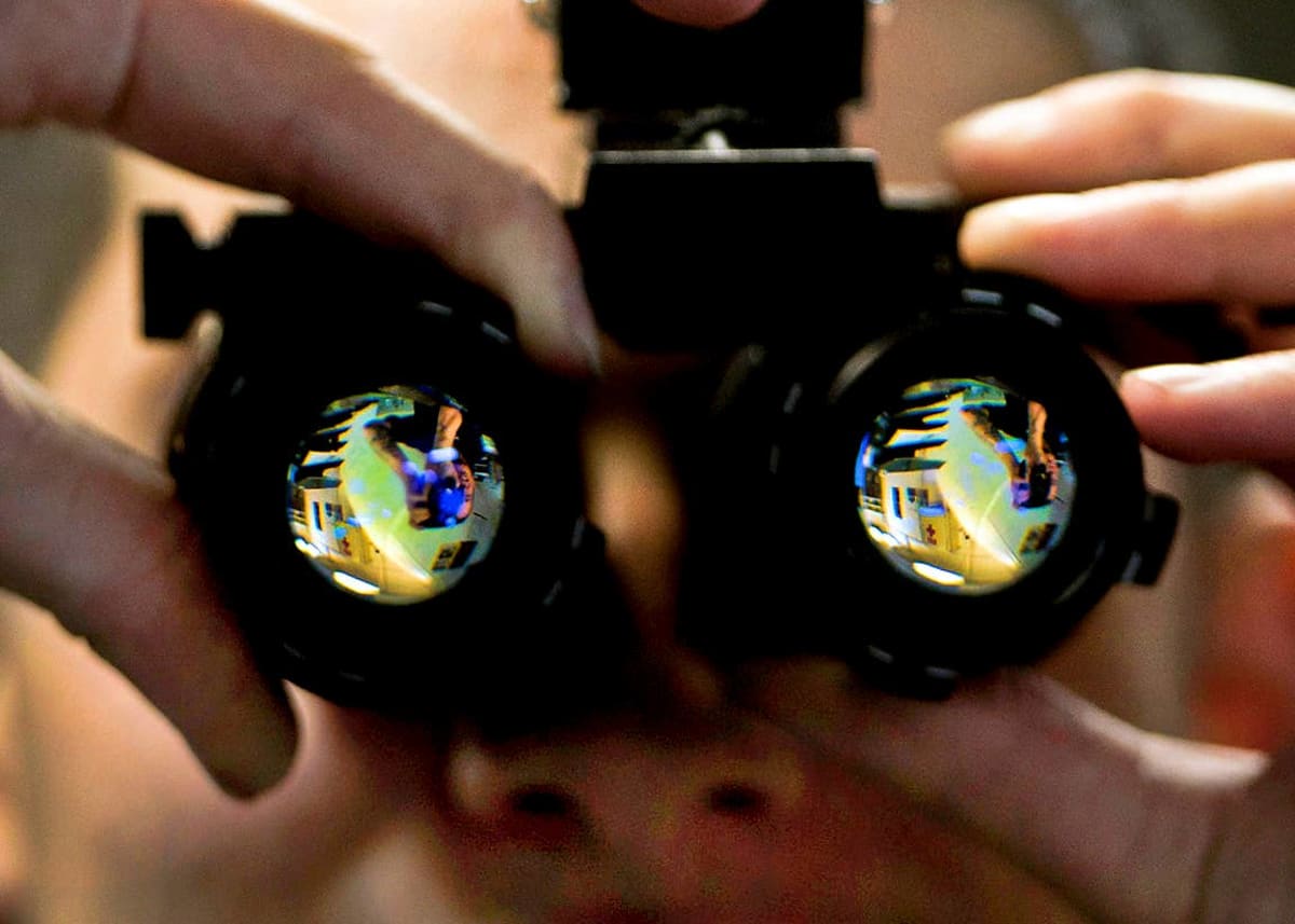 New Night Vision Glasses See in Full Color, Not Green - Image 2