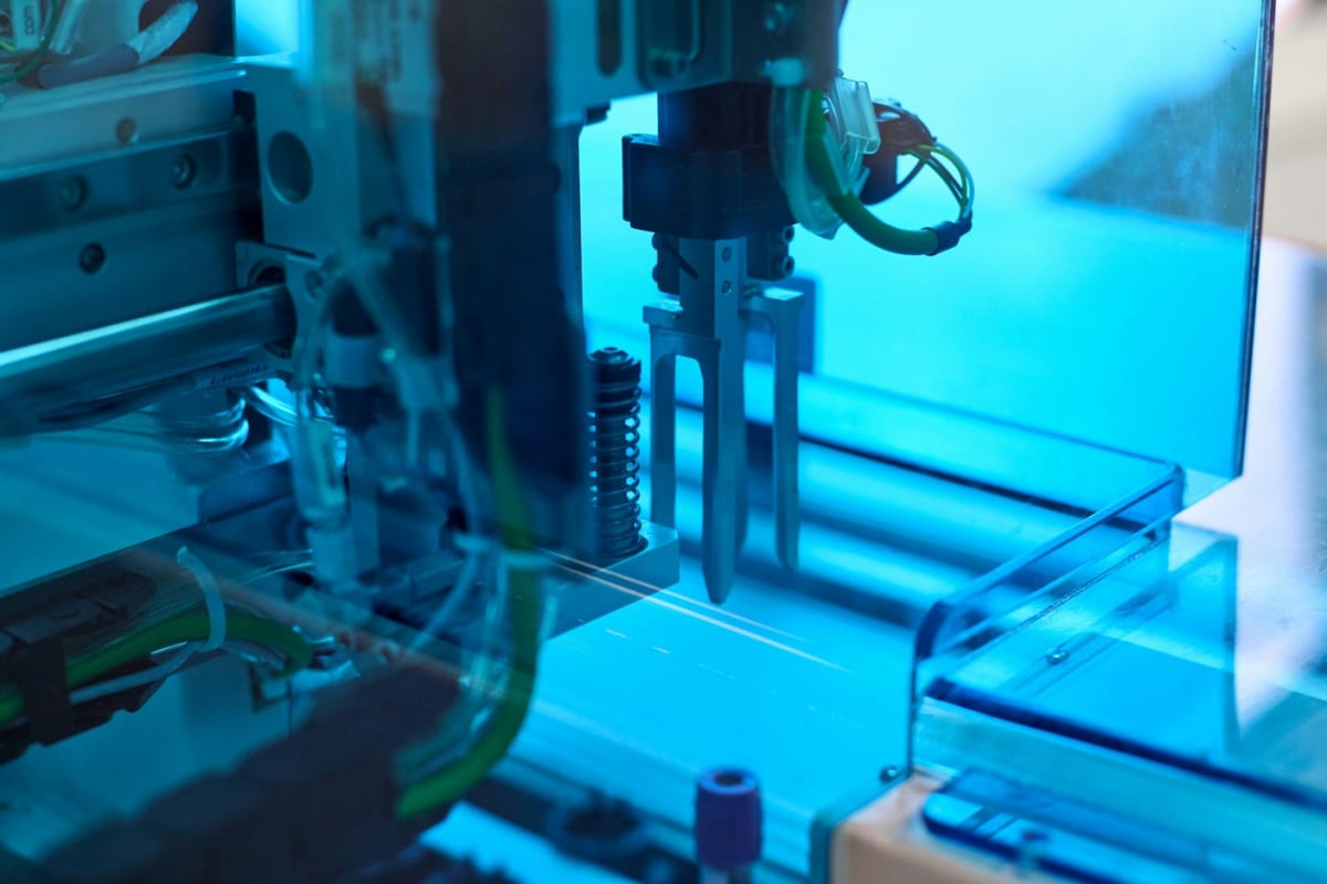 AI Now Runs Science Experiments Without Human Guidance