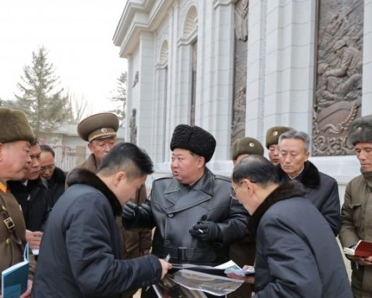 Chip Breakthrough Cuts AI Energy Use, Boosts Computing Power - Image 4