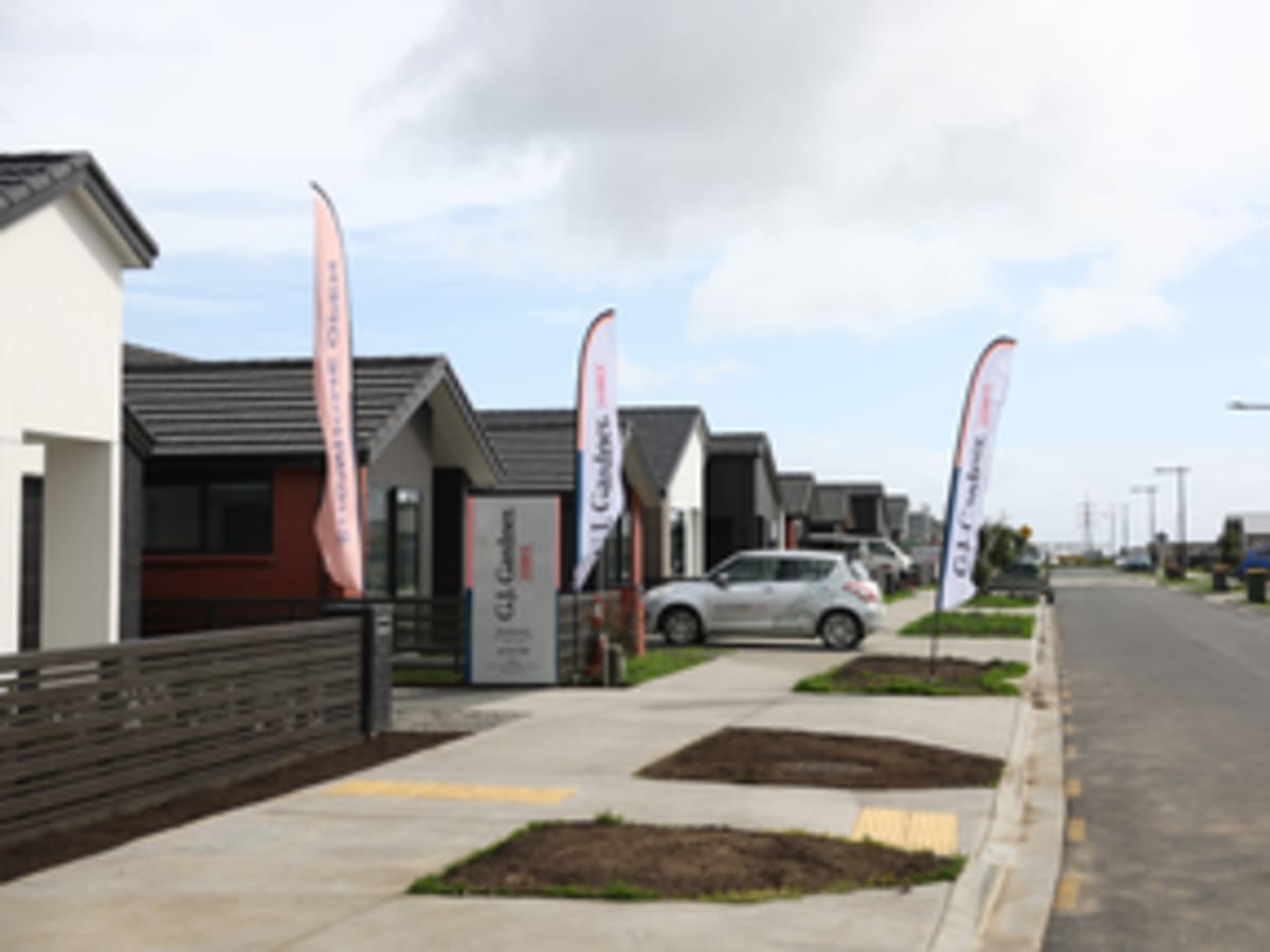 Auckland Adds 91,000 Homes, Prices Drop in 8 Years - Image 2