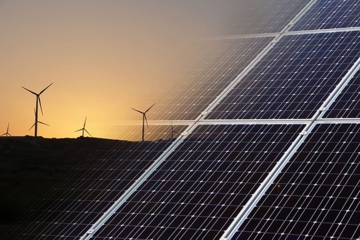 India's Solar Power Hits Record 20,899 MU in April