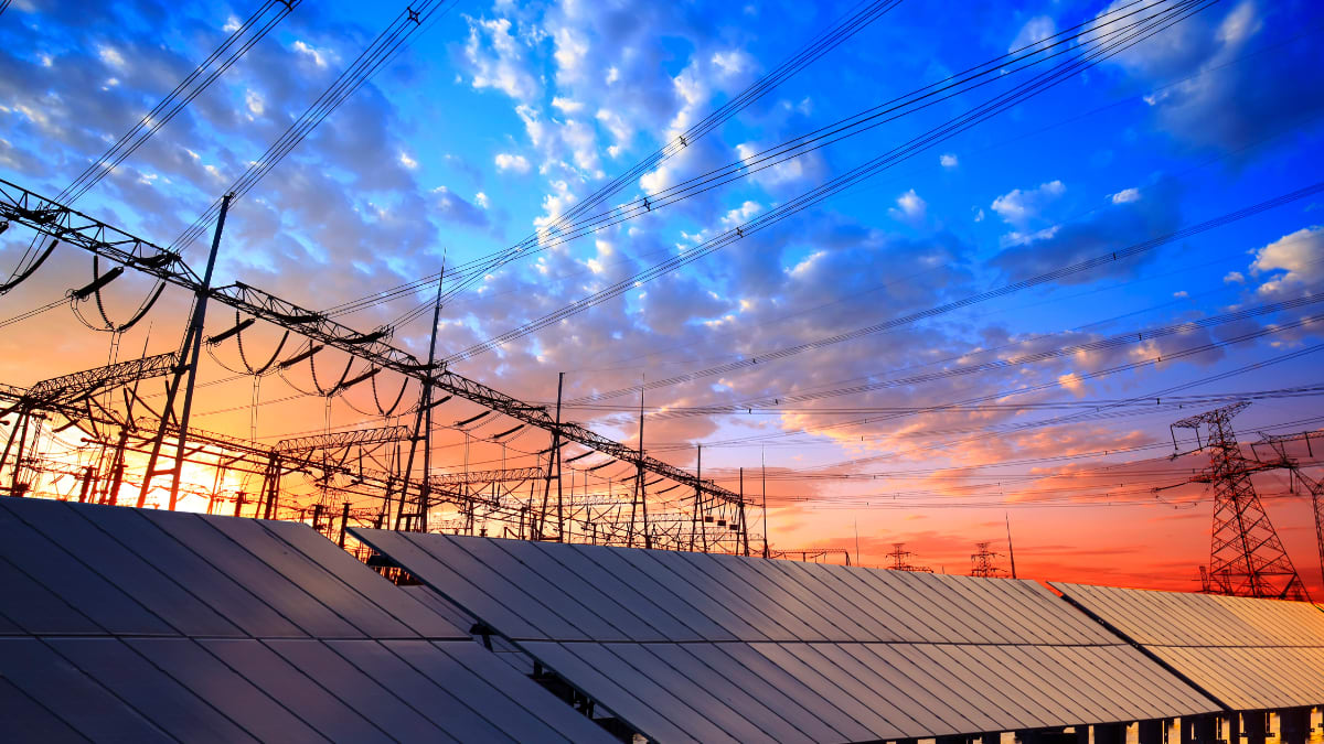 Solar Power Hits Record 664 GW Installed Worldwide in 2025
