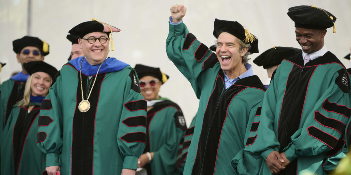 Andy Cohen Redefines Success for WashU Class of 2026 - Image 2