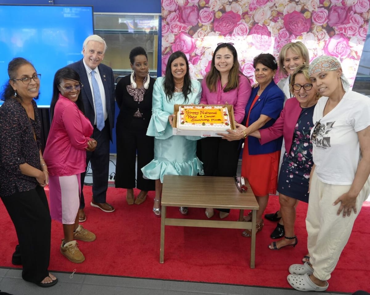 Queens Celebrates Cancer Survivors, Calls for Research Funds - Image 3