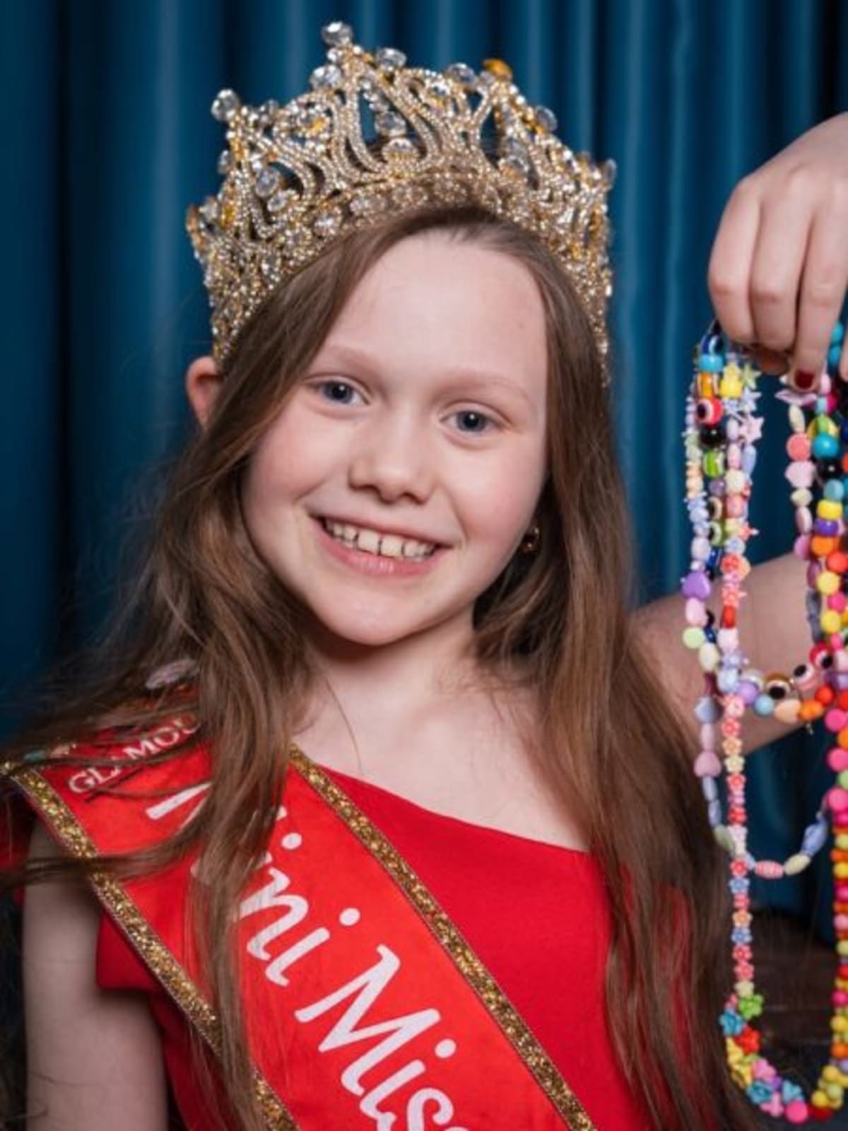 8-Year-Old Autistic Girl Raises £762 for Charity - Image 2