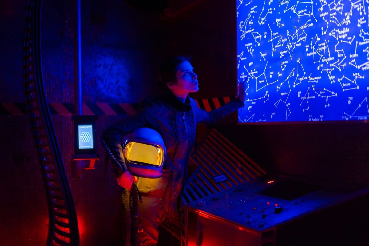 First Space X-Rays Clear Enough to Spot Broken Bones - Image 2